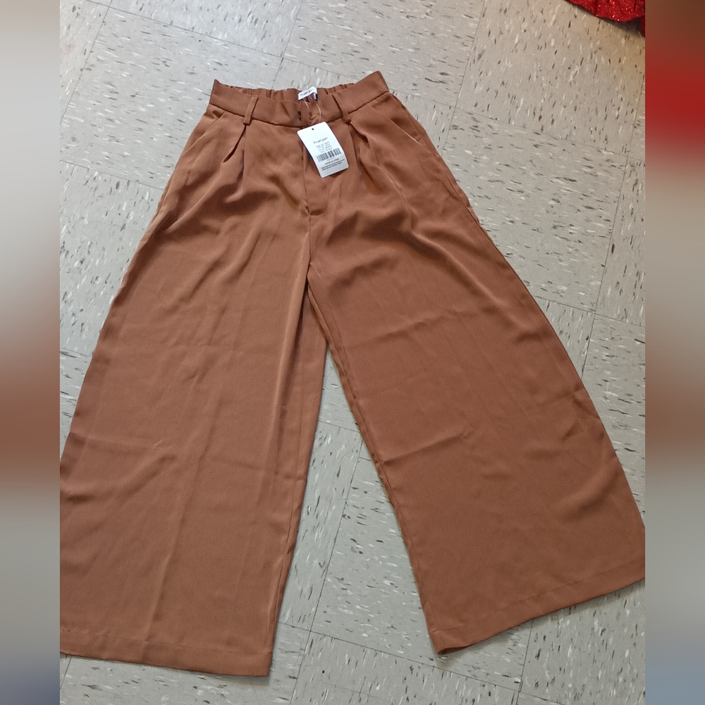 Women's wide leg brown pants